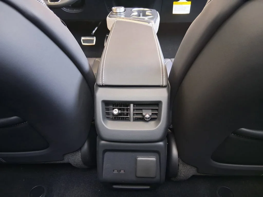 2026 Cadillac OPTIQ Sport - Photo 28