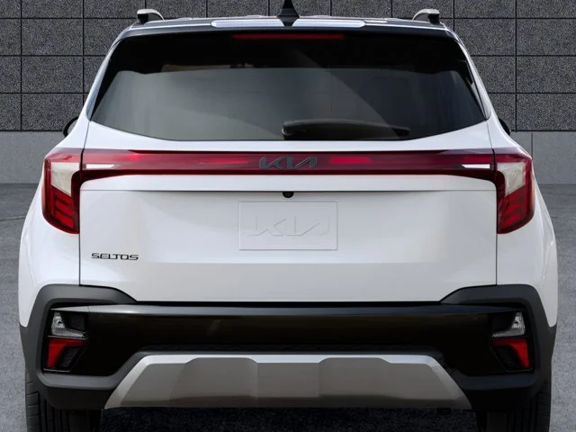 2025 Kia Seltos S - Photo 13