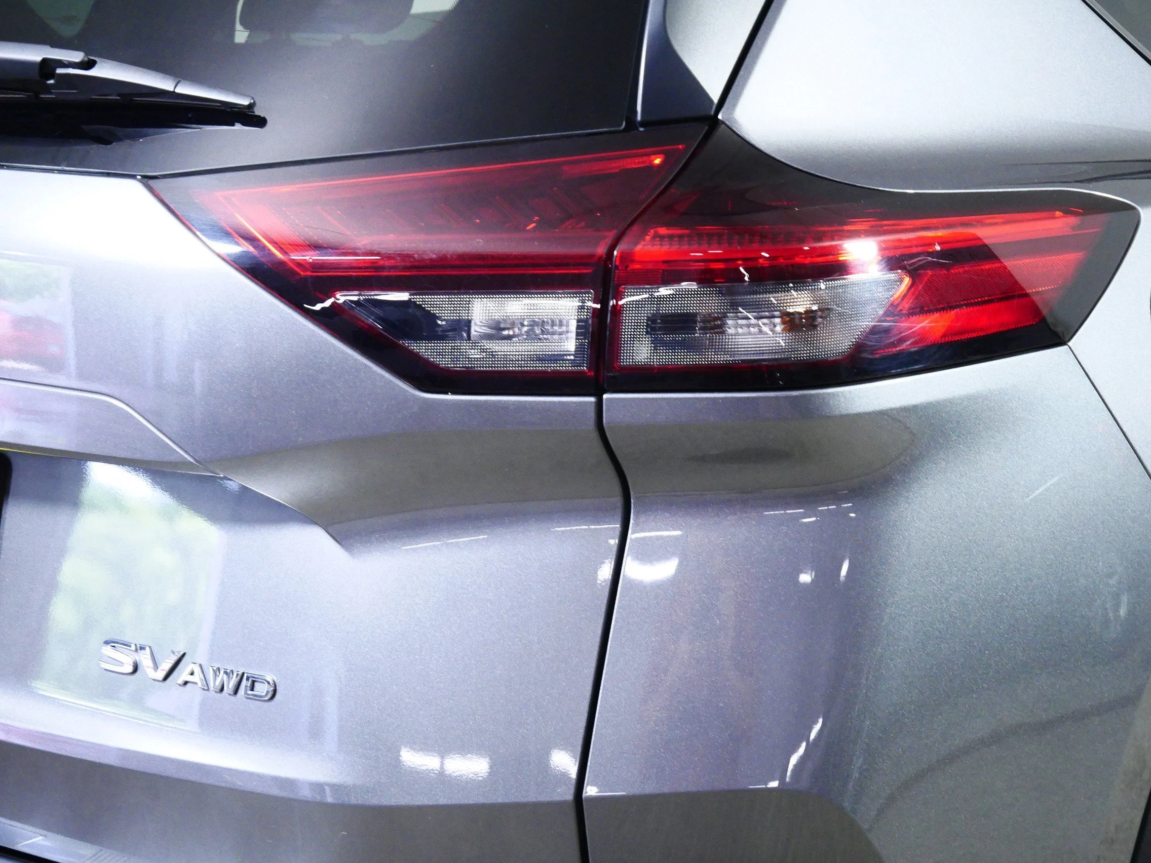 Used 2022 Gun Metallic Nissan SV image 17
