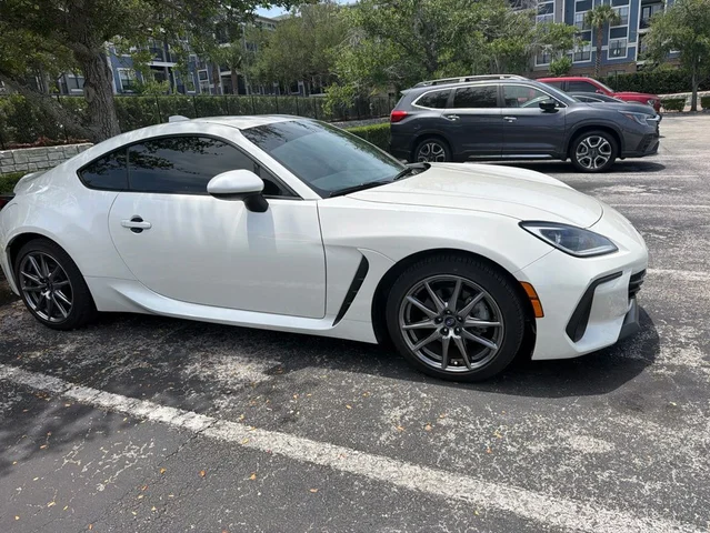 2023 Subaru BRZ Premium MT's photo