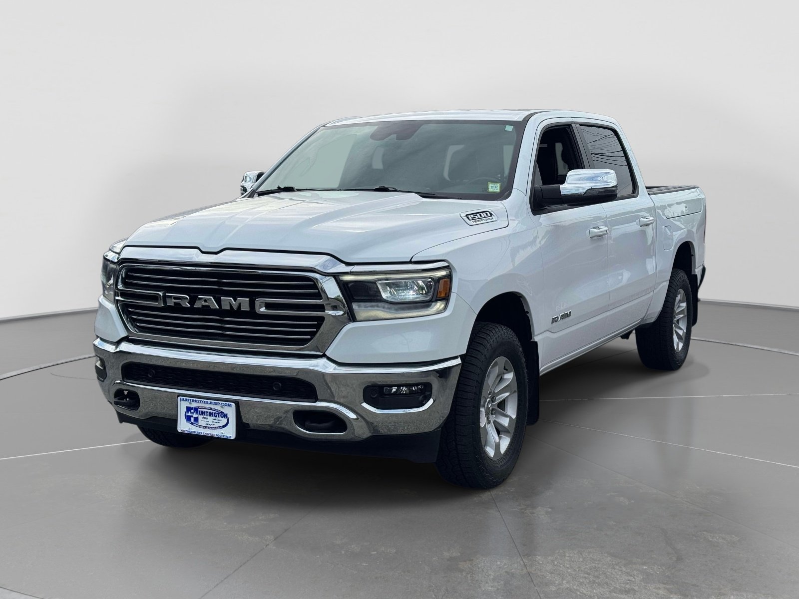 Used 2023 White Ram Laramie image 3