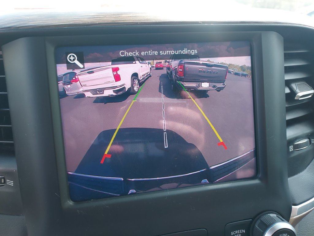 Used 2020 Black Ram Laramie image 22