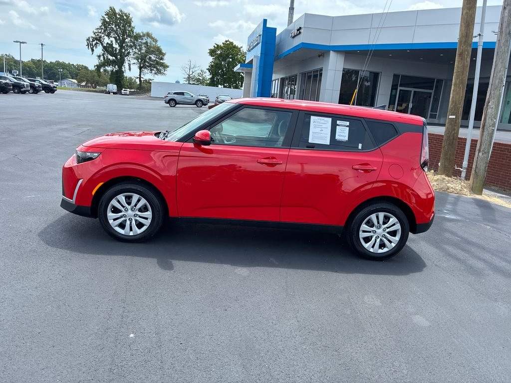 Used 2025 Red Kia LX image 2