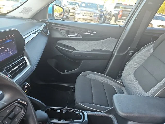 Used 2025 Blue Chevrolet LT image 18