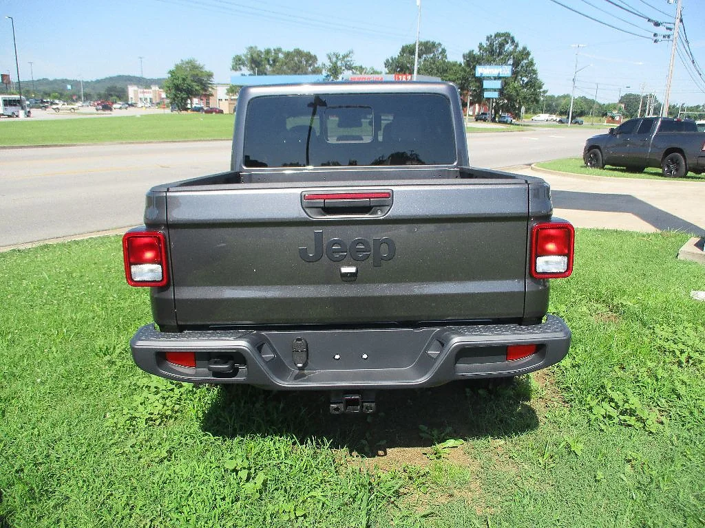2025 Jeep Gladiator Sport S - Photo 16