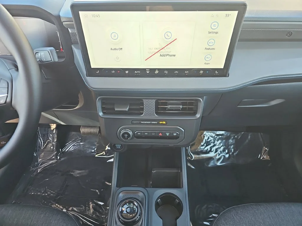 New 2026 Carbonized Gray Metallic Ford XLT image 19