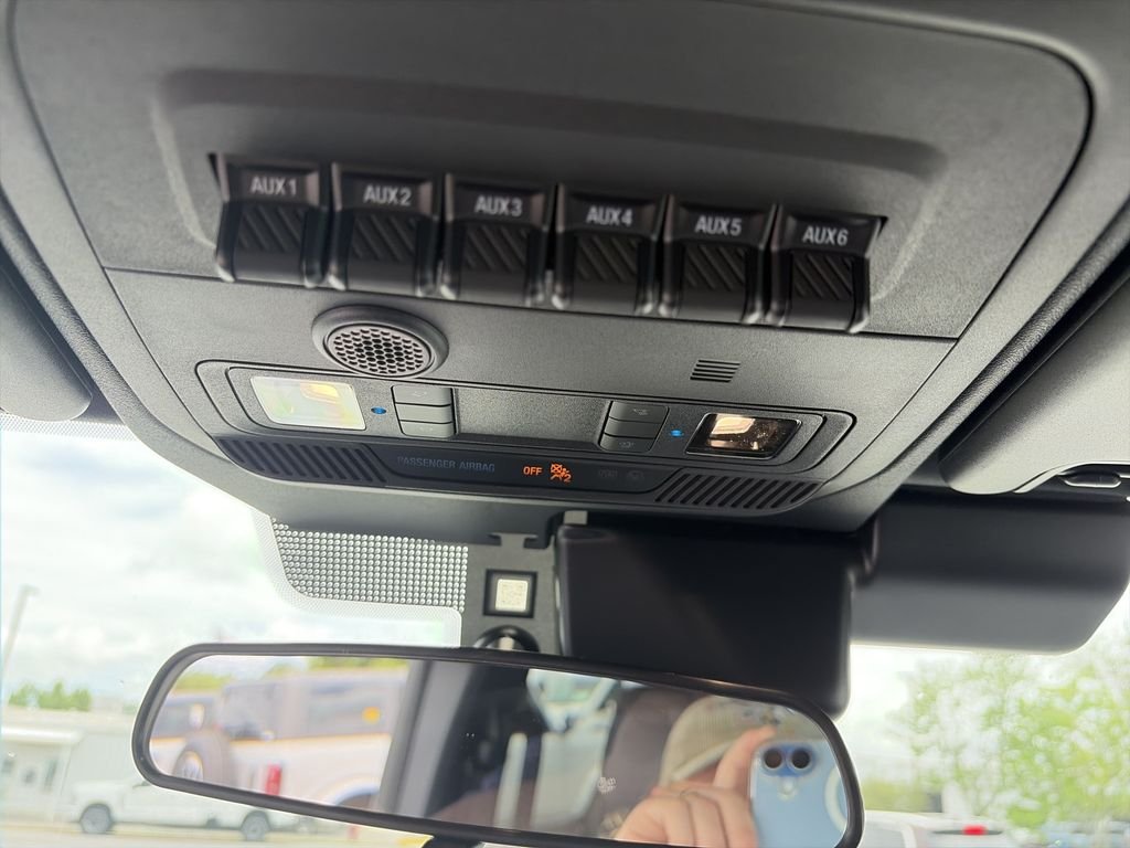 New 2026 Desert Sand Ford Badlands® image 27