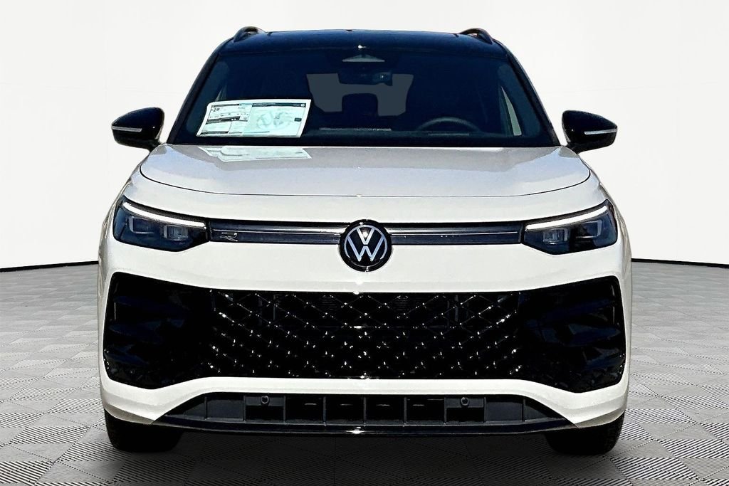 New 2026 Beige Volkswagen 2.0T SE R-Line Black image 2