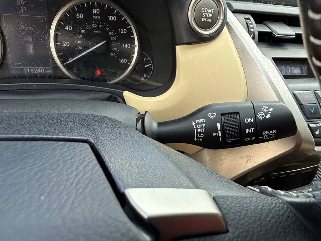 Used 2015 Red Lexus 200t image 39