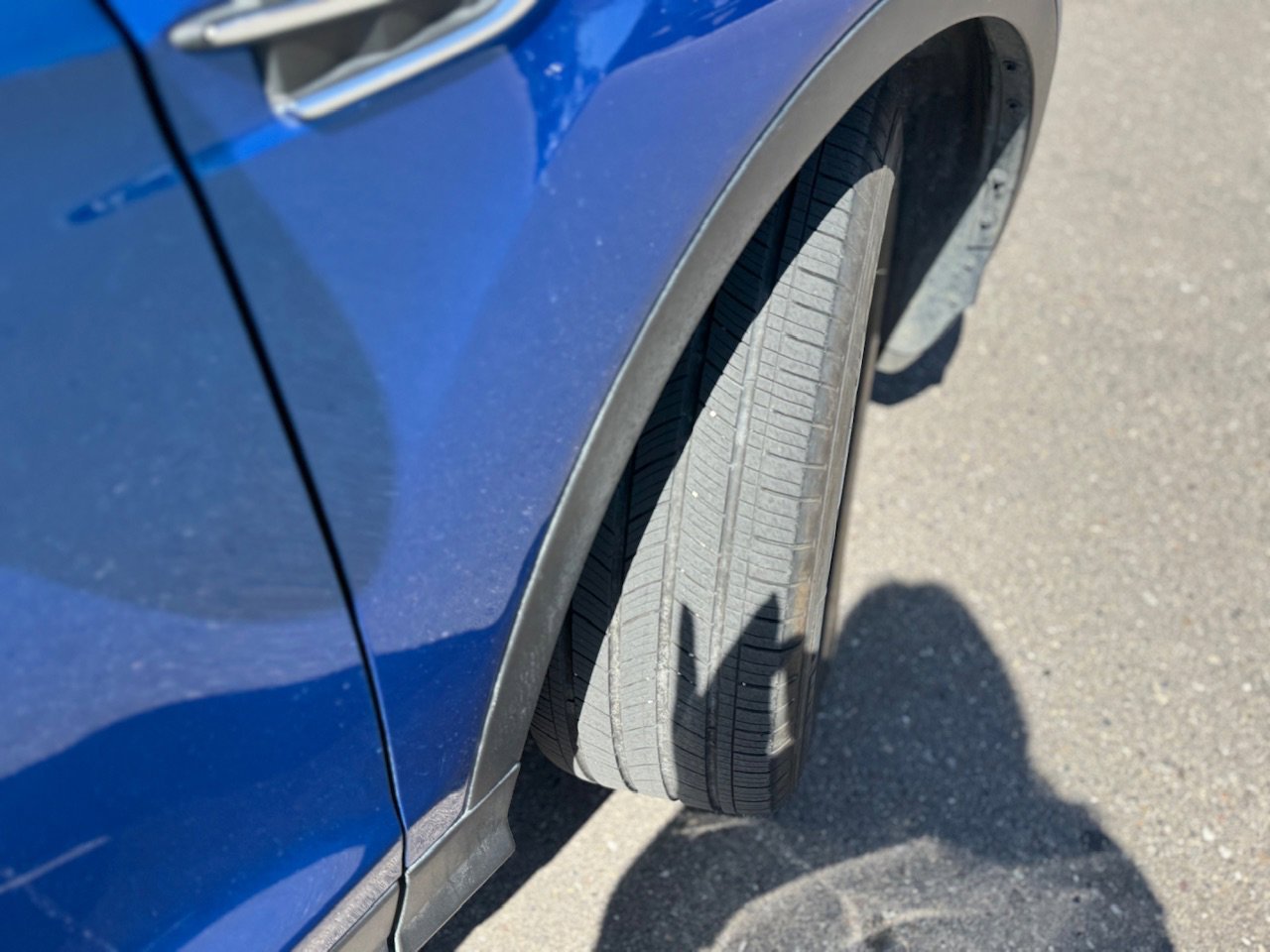Used 2018 Lightning Blue Metallic Ford SE image 55