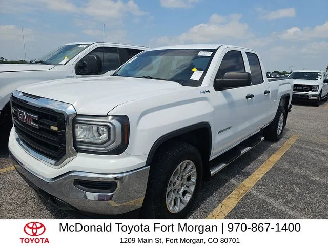 2016 GMC Sierra 4WD Double Cab Standard Box's photo