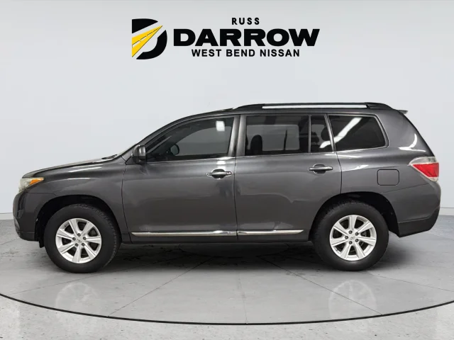 Used 2012 Toyota Highlander SE with VIN 5TDZK3EH2CS076791 for sale in West Bend, WI