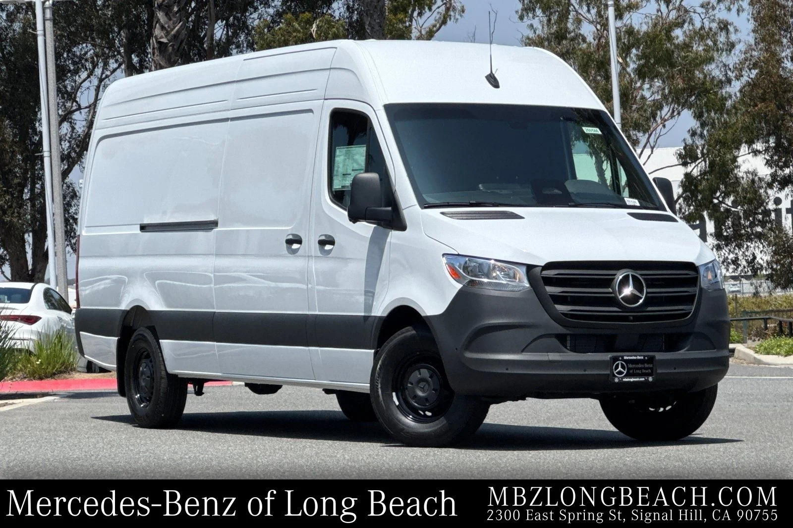 2026 Mercedes-Benz Sprinter 2500 170 WB HO High Roof's photo