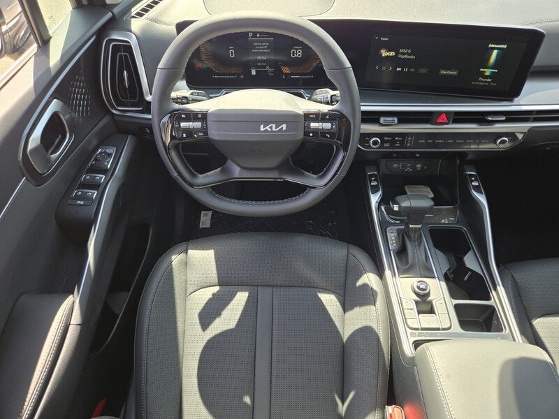 New 2026 Wolf Gray Kia EX image 9