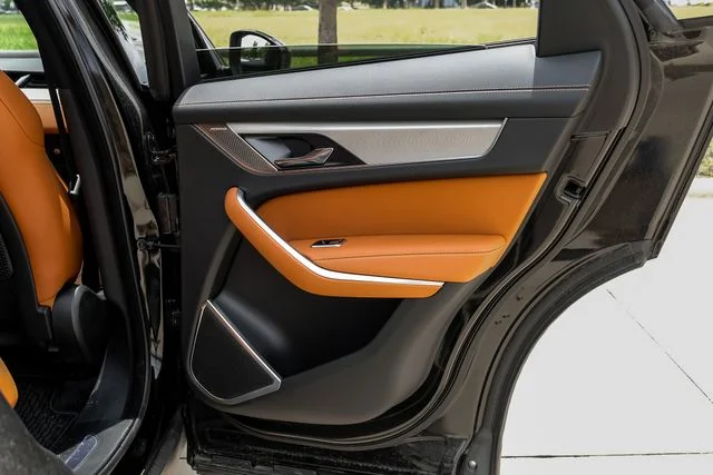 2026 Jaguar F-Pace R-Dynamic S - Photo 55