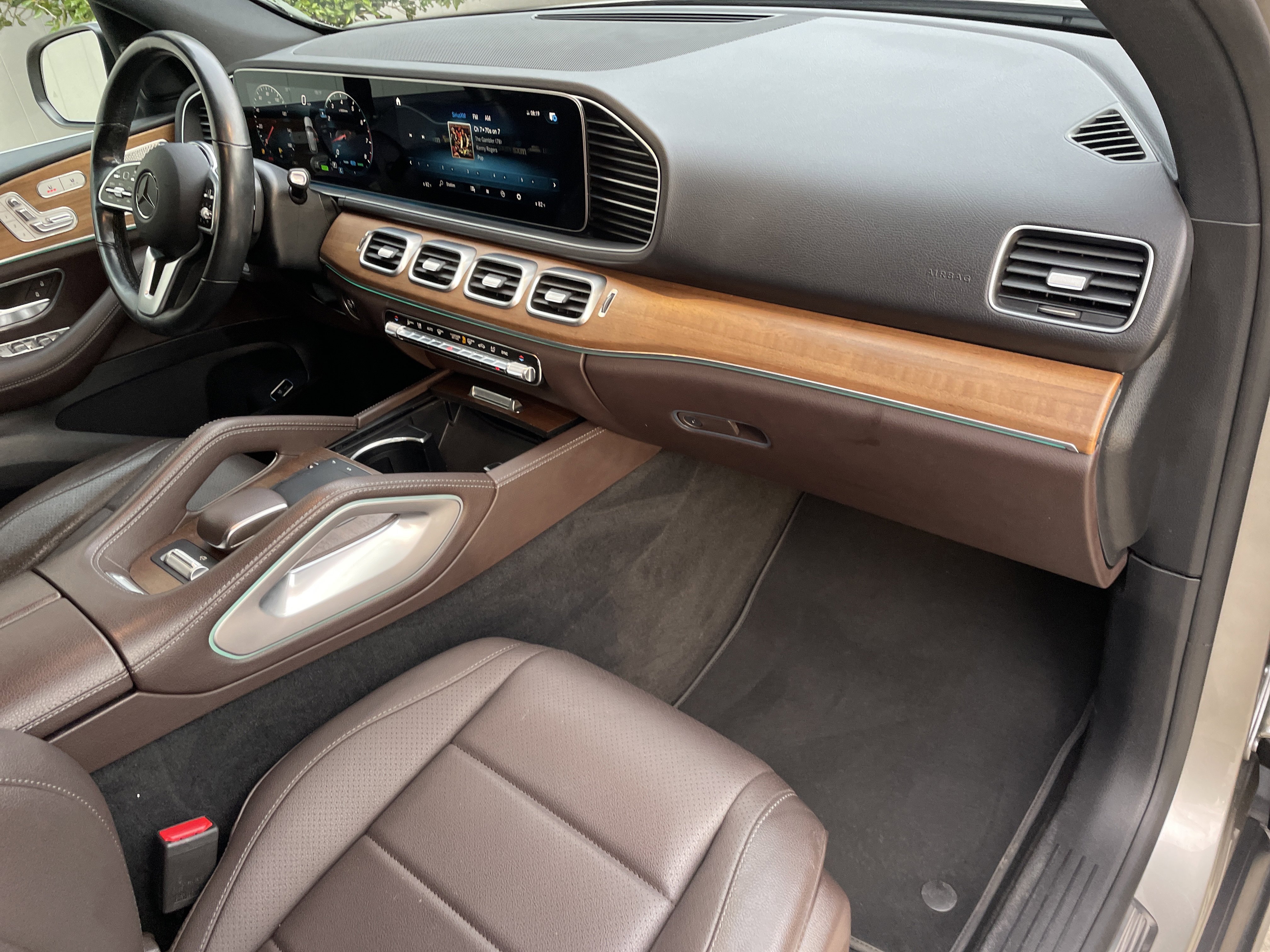 Certified Used 2022 Mojave Silver Metallic Mercedes-Benz GLE 450 4MATIC® SUV image 48