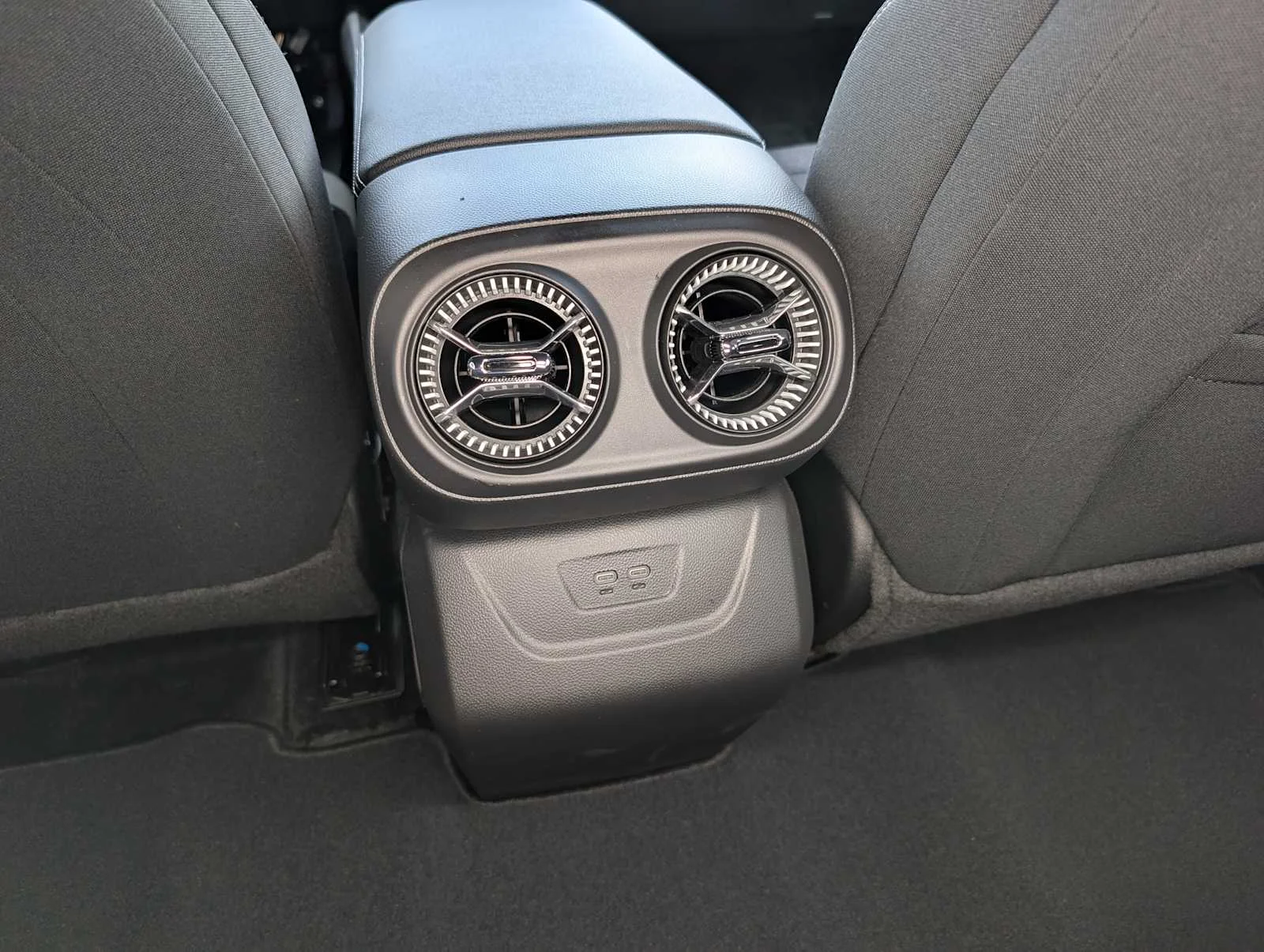 New 2025 Summit White Chevrolet AWD LT image 15