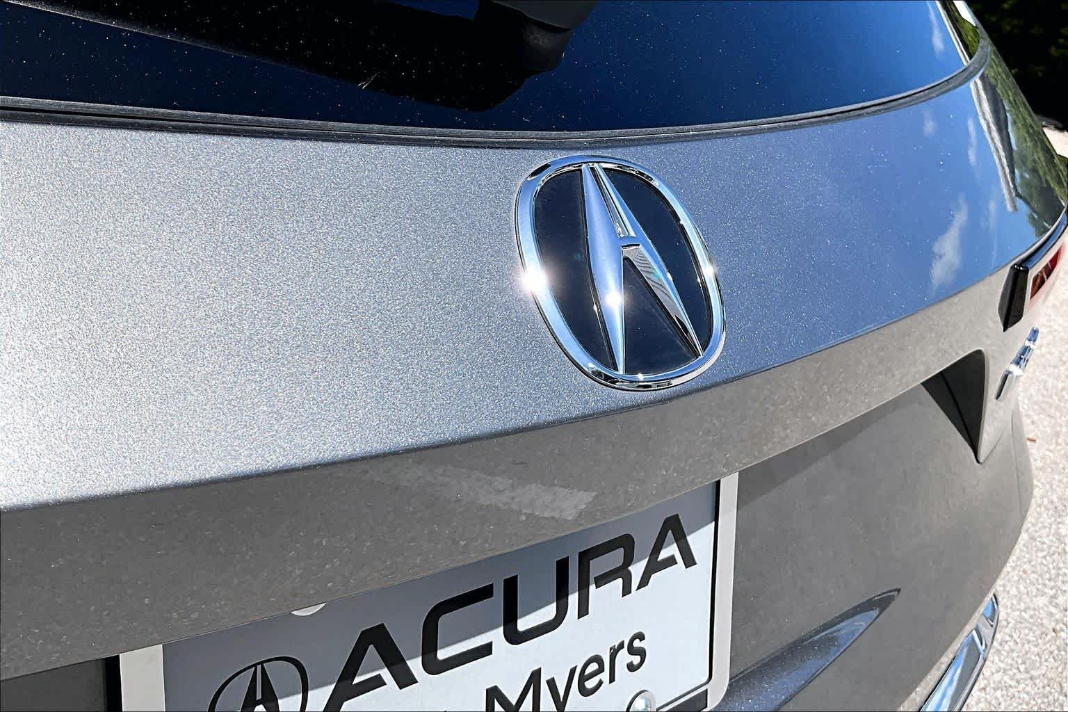 Used 2026 Liquid Carbon Metallic Acura  image 31