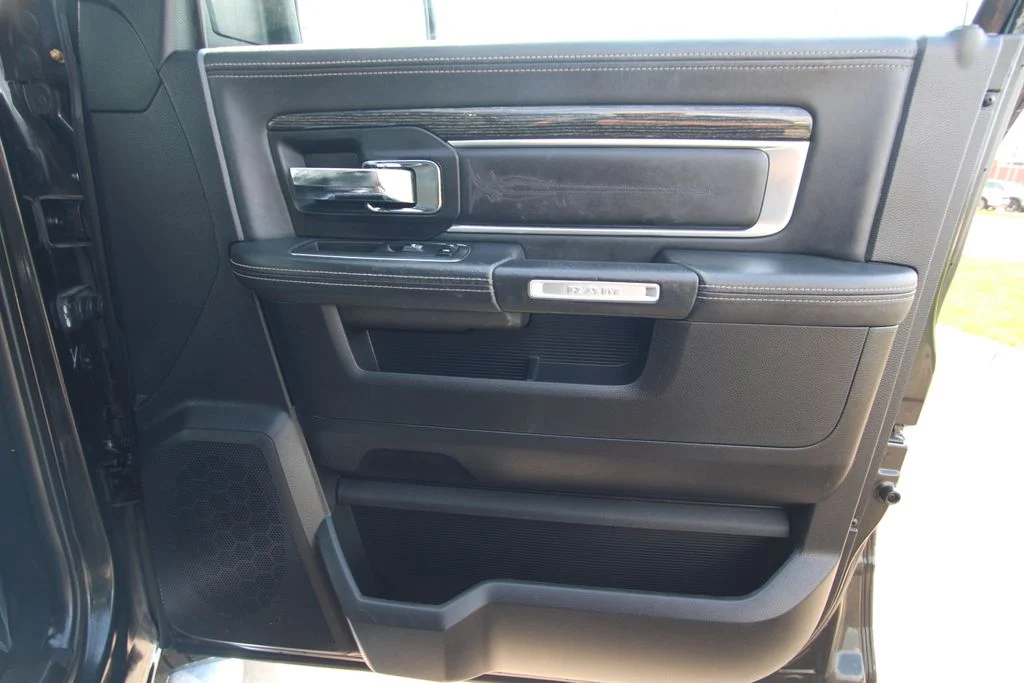 Used 2016 Black Ram Laramie Longhorn image 42