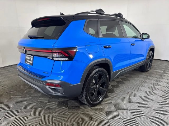New 2026 Blue Volkswagen 1.5T SE Black image 3