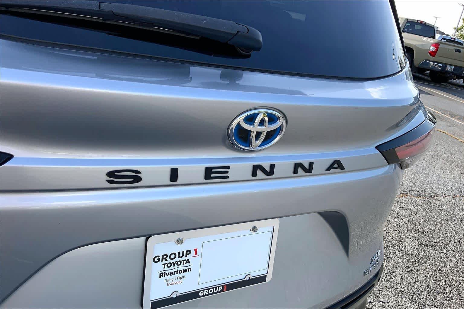 Used 2022 Celestial Silver Metallic Toyota XLE image 30