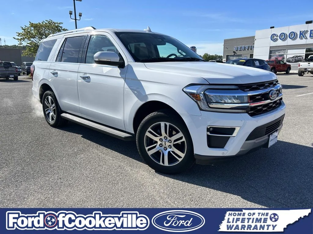 2024 Ford Expedition Limited's photo