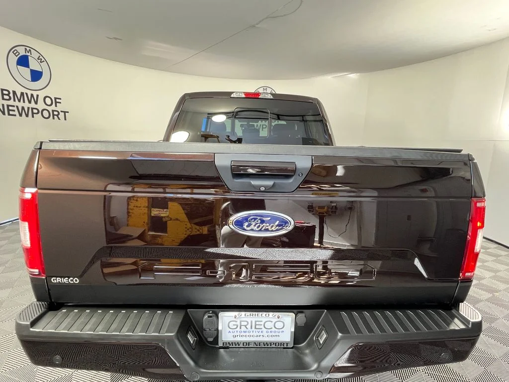 Used 2018 Red Ford XLT image 12