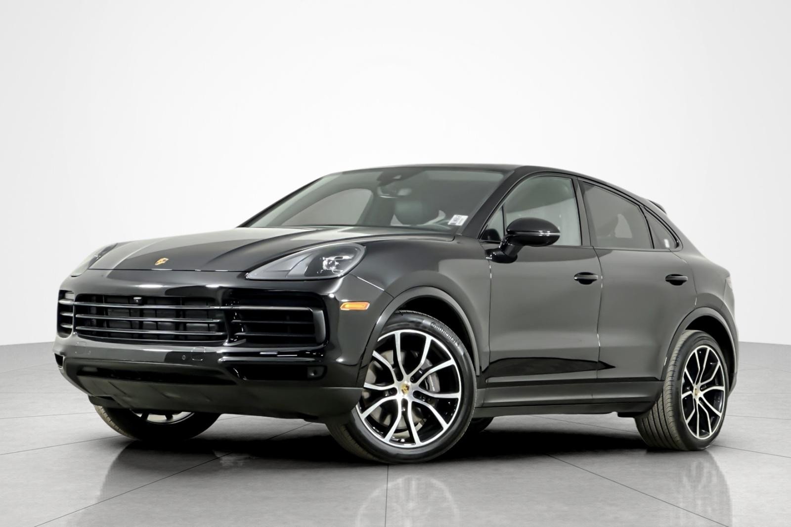 2023 Porsche Cayenne Coup Base