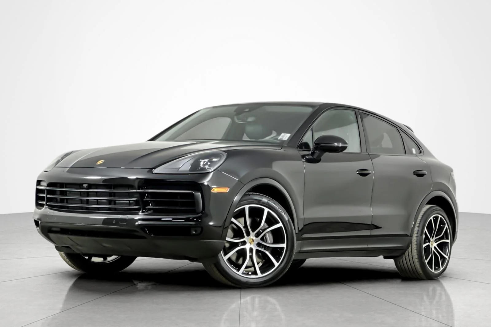 2023 Porsche Cayenne Coup Base