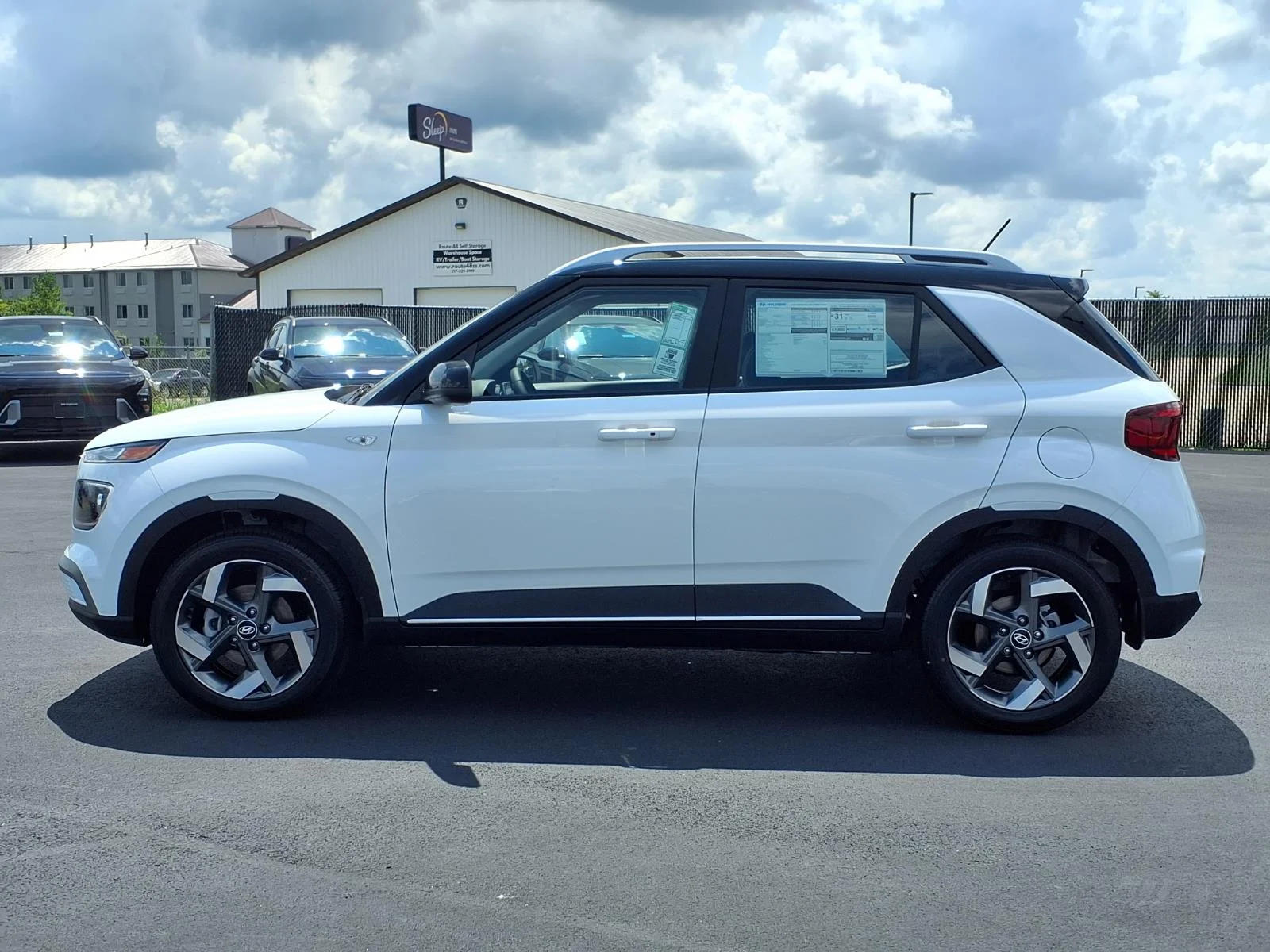 New 2026 Lunar White/Black Roof Hyundai SEL image 20
