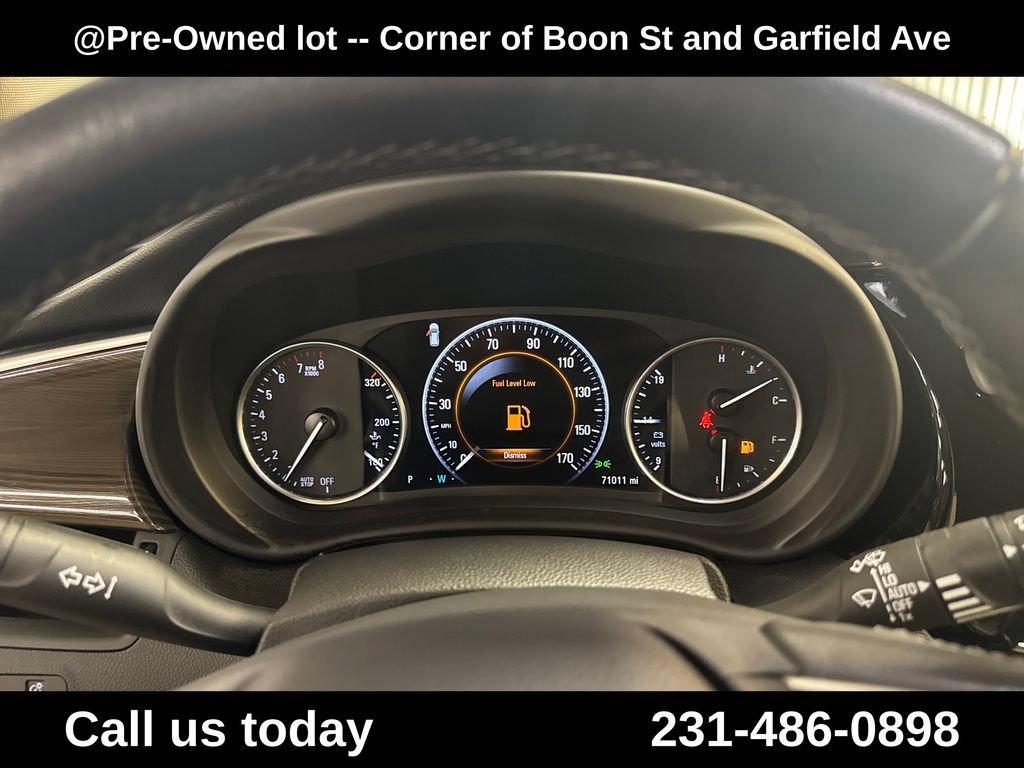Used 2020 Summit White Buick Premium II image 21