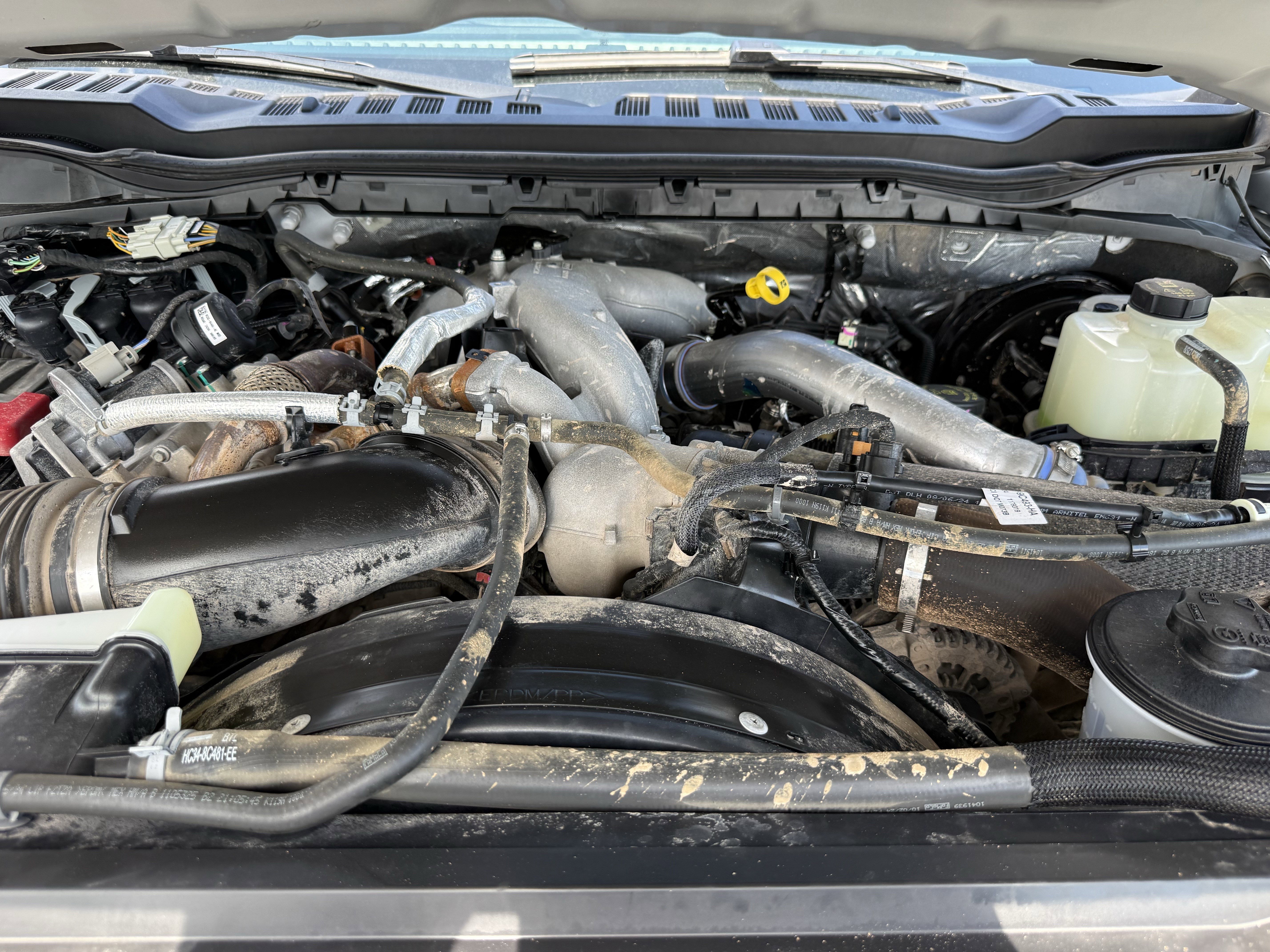 Used 2024 Oxford White Ford LARIAT image 31