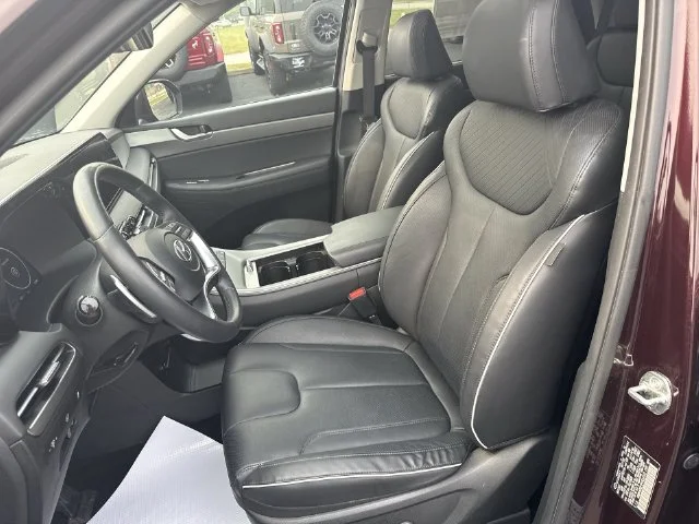 Used 2023 Red Hyundai SEL image 15