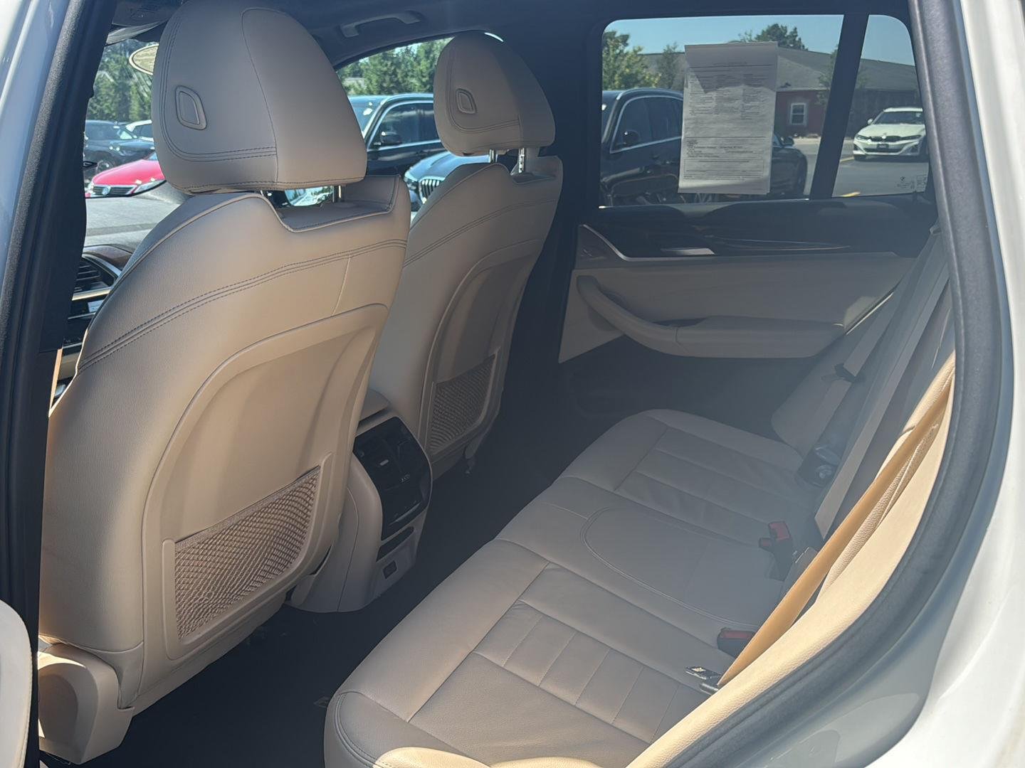Used 2020 Alpine White BMW xDrive30i image 10