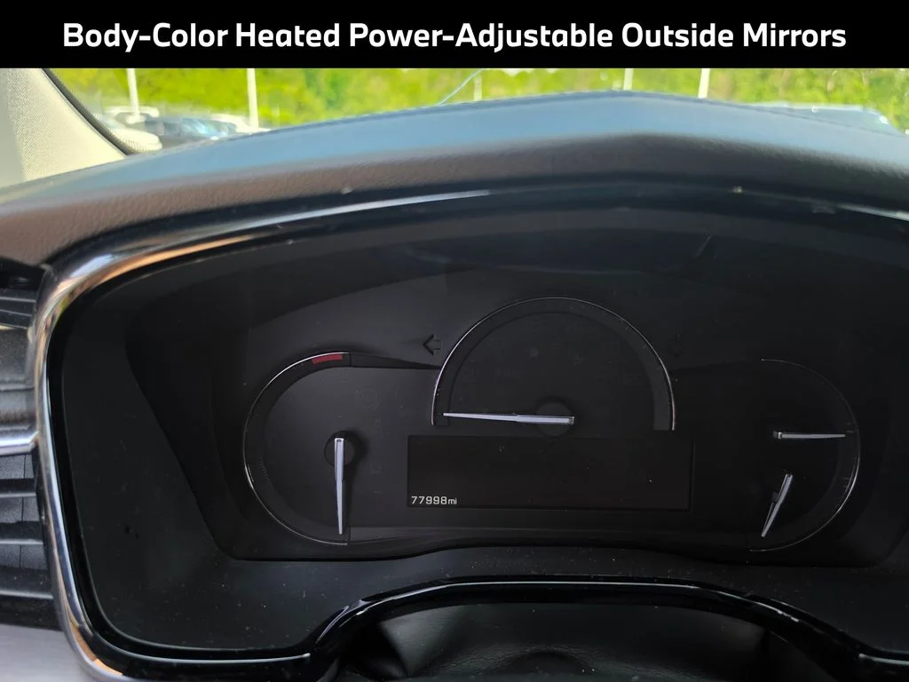 Used 2017 Black Cadillac Premium Luxury image 17