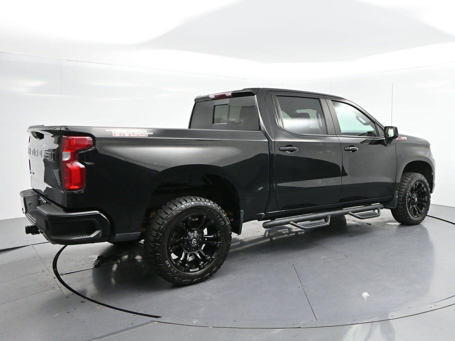 Used 2022 Black Chevrolet LT Trail Boss image 7