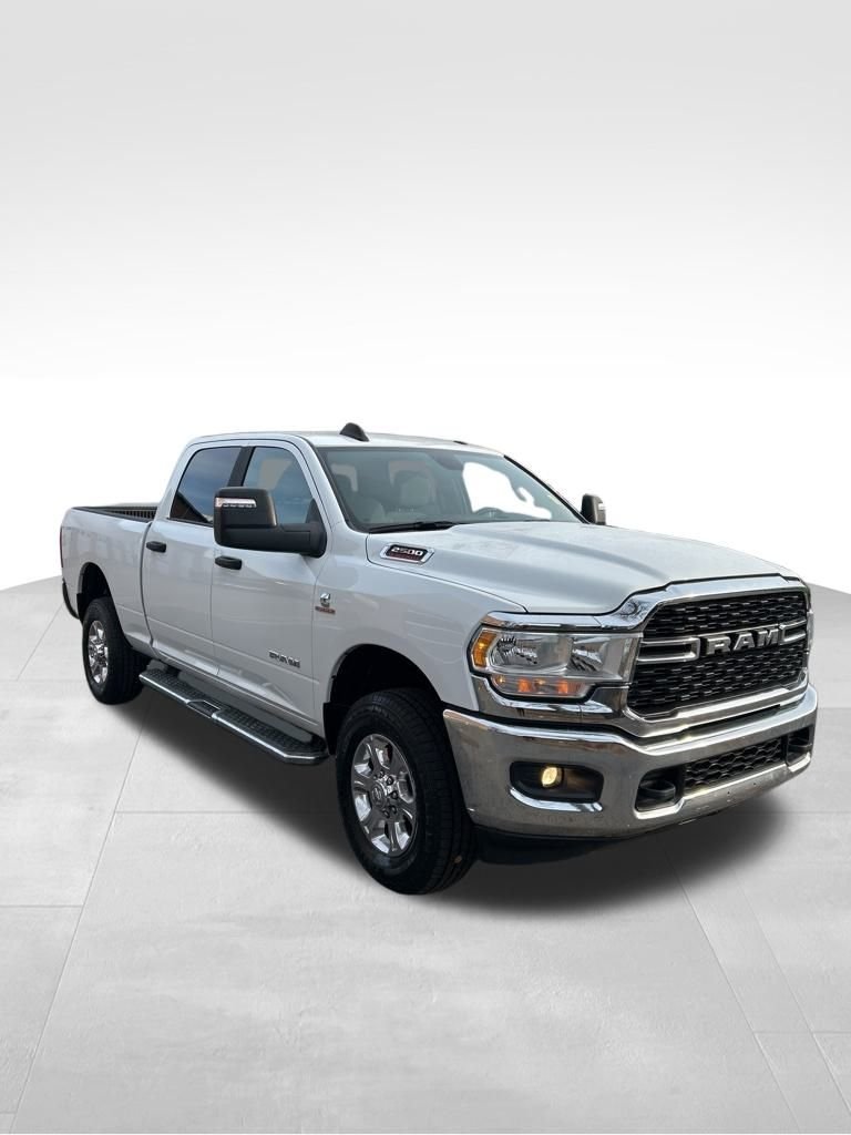Used 2024 White Ram Big Horn image 9