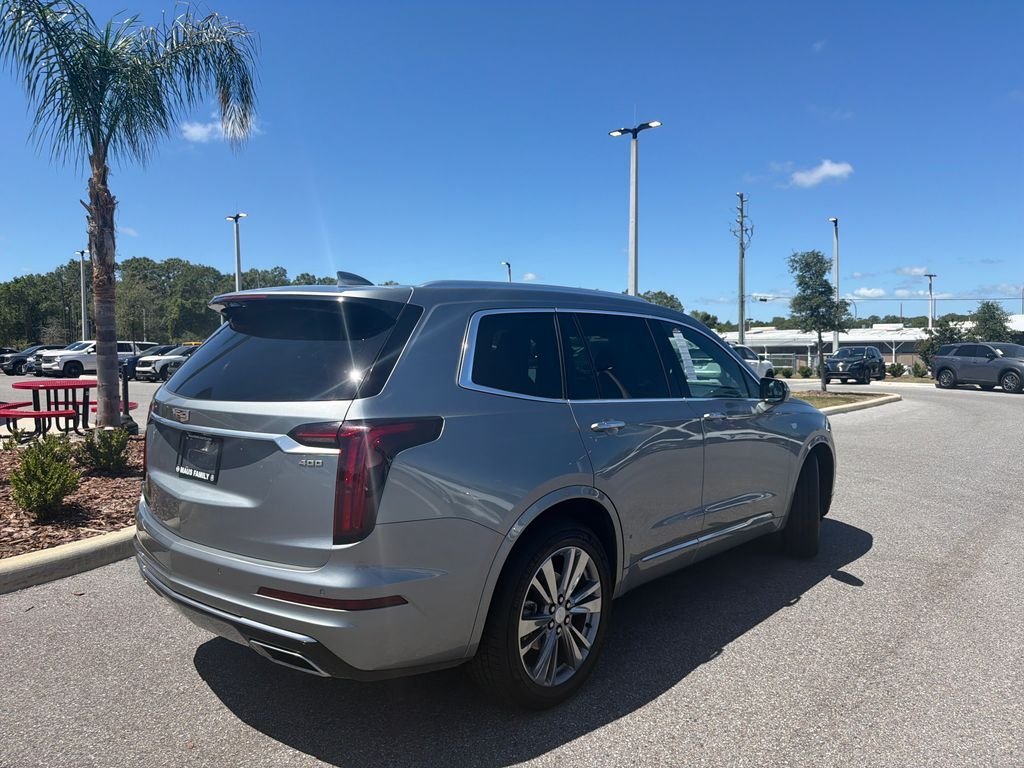 Used 2025 Silver Cadillac Premium Luxury image 7