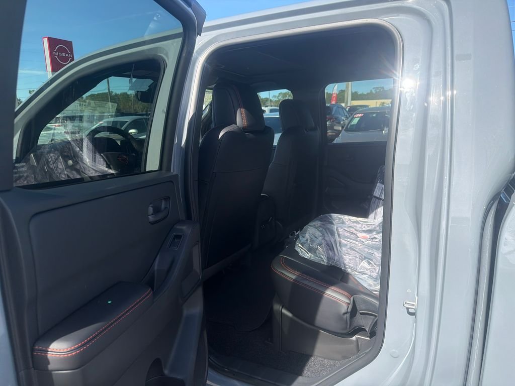 New 2026 Nissan Frontier PRO-4X 4D Crew Cab