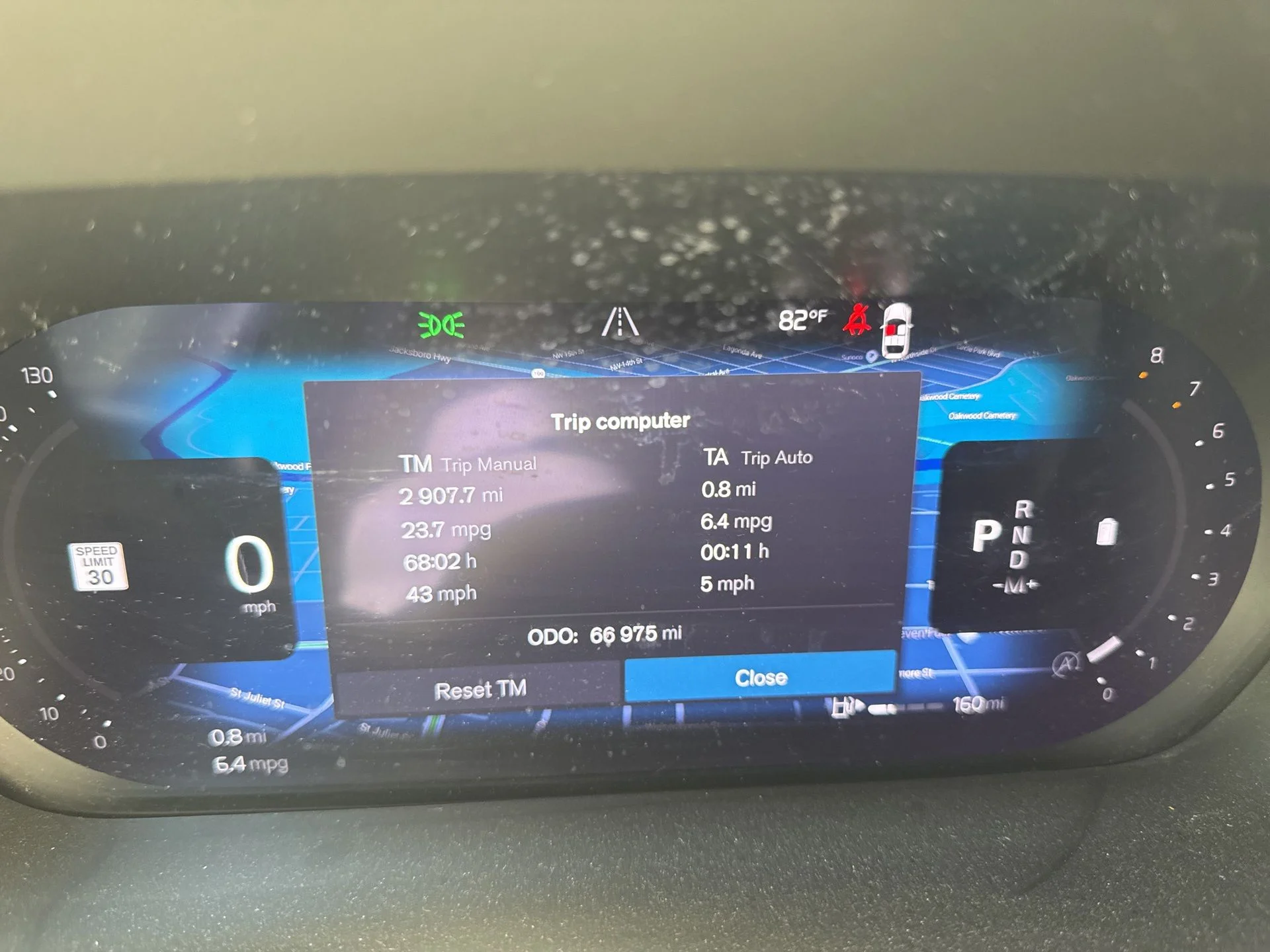2024 Volvo XC60 B5 Ultimate Dark Theme AWD's photo