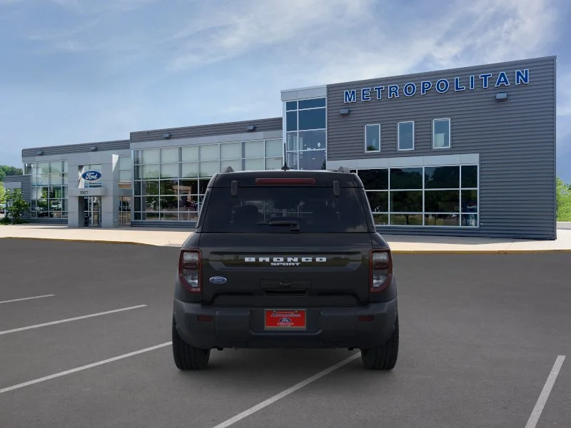 New 2026 Shadow Black Ford Outer Banks® image 5