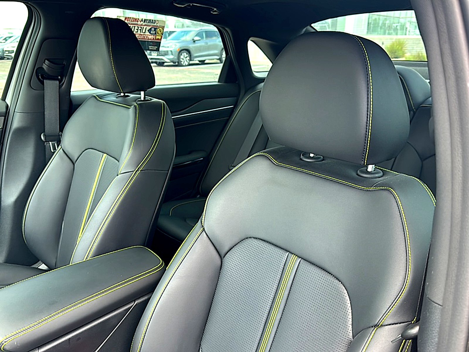 Used 2025 Wolf Gray Kia GT image 14