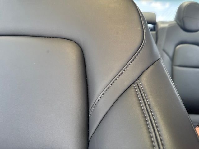 Used 2022  Tesla Base image 7