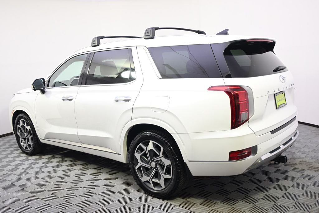 Used 2021 White Hyundai Calligraphy image 3