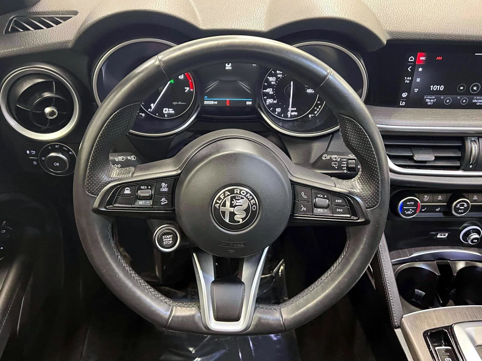 Used 2023 Alfa White Alfa Romeo Ti image 14