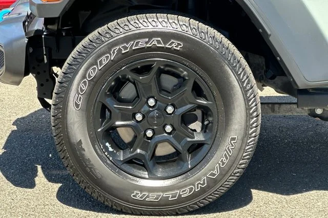 Used 2023 Gray Jeep Willys 4xe image 33