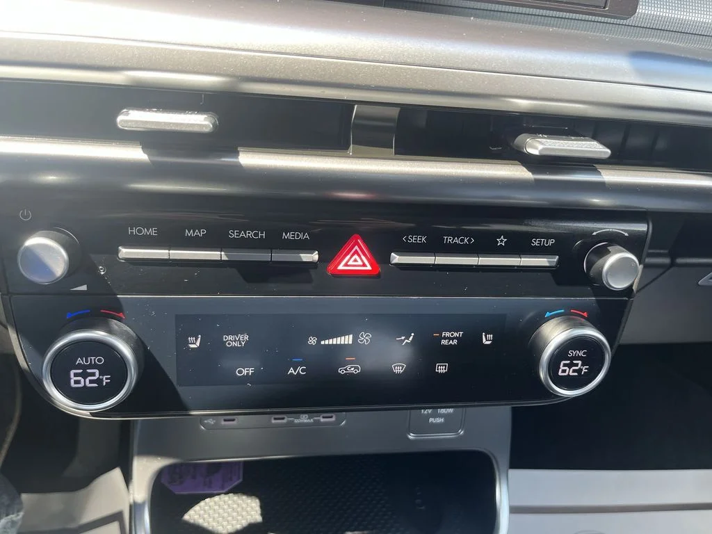Used 2026 White Hyundai SE image 25