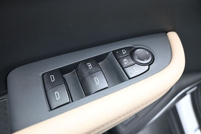 Used 2025 White Buick Preferred image 13