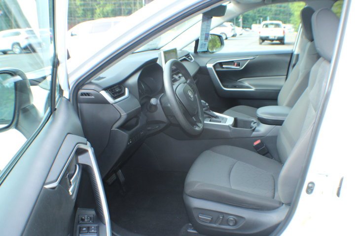 Used 2023 Ice Cap Toyota XLE image 14