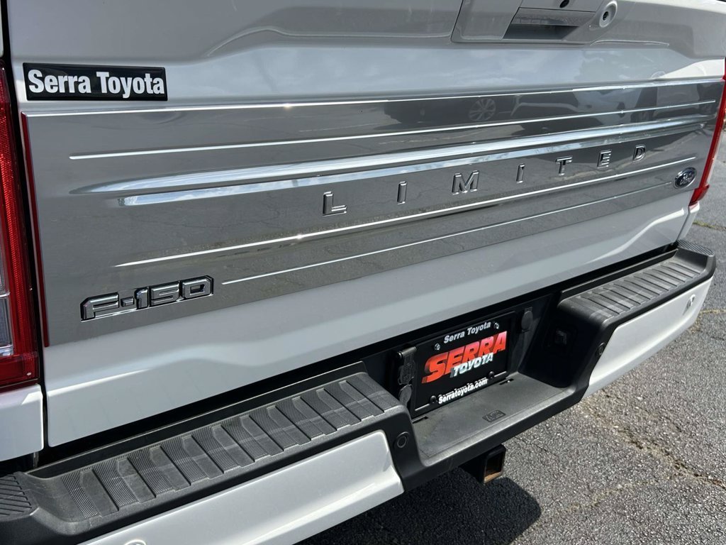 Used 2021 White Ford Limited image 12